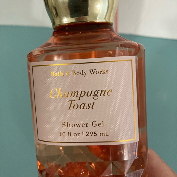 Bath & Body Works Champagne Toast Body Cream and Shower Gel - Picture 3 of 11